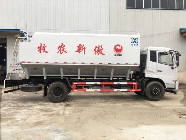 12吨(24m³)饲料运输车