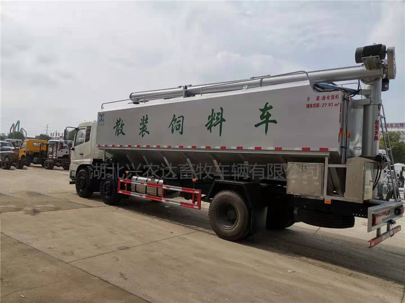 15吨(34m³)饲料运输车