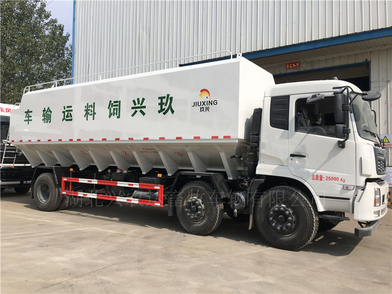 15吨(34m³)饲料运输车